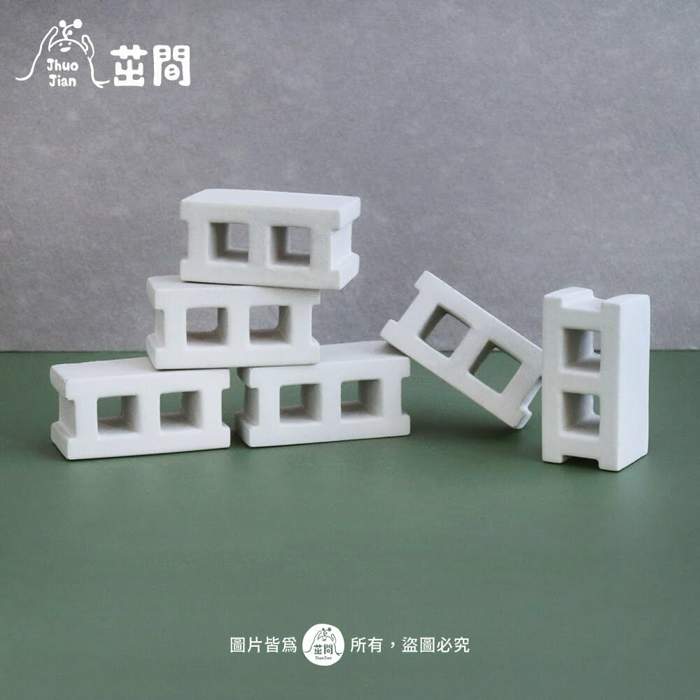 bricks-new-g-83d425e4