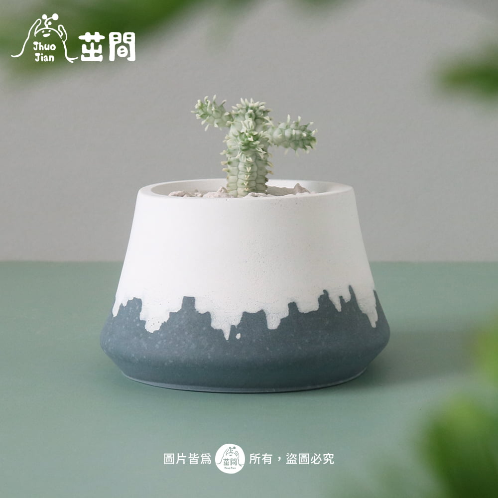 富士山 山型水泥盆